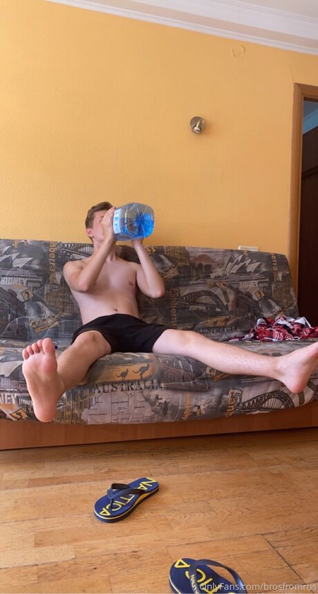 Brosfromrus model free photos