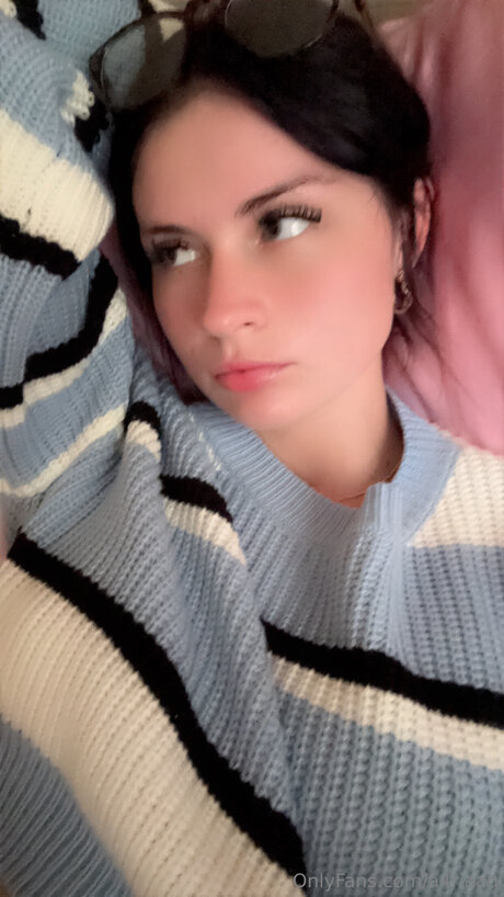 Itsariellexxx model best pics