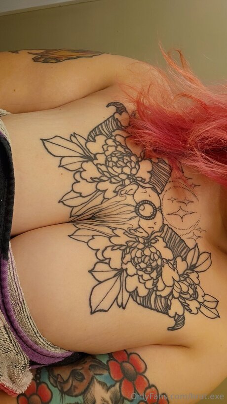 Bigtiddygothmommyuwu high quality actress photos