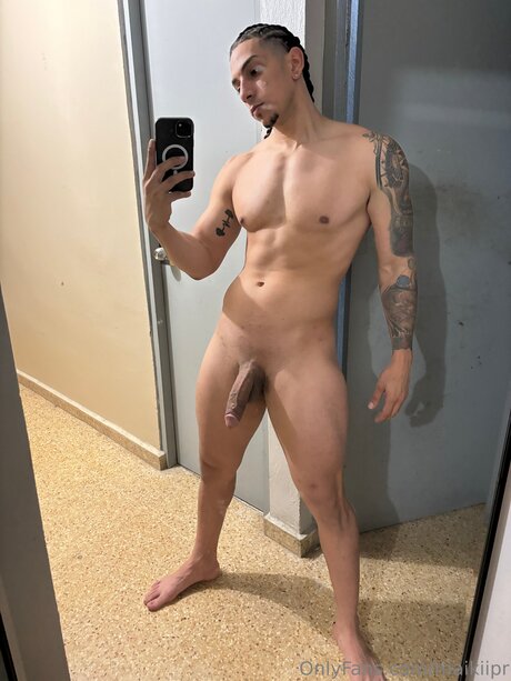 Maikiipr model pretty photo