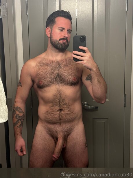 Canadiancub30 pornstar beautiful photos