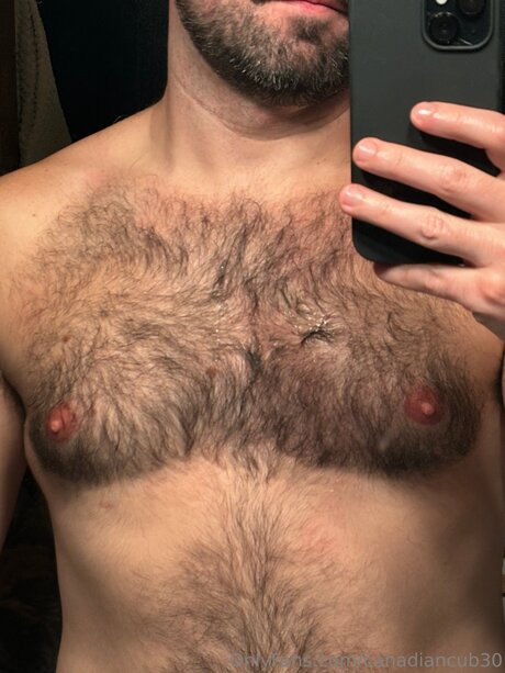 Canadiancub30 hd model pic