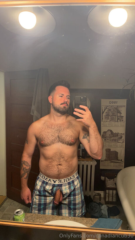 Canadiancub30 model xxx picture