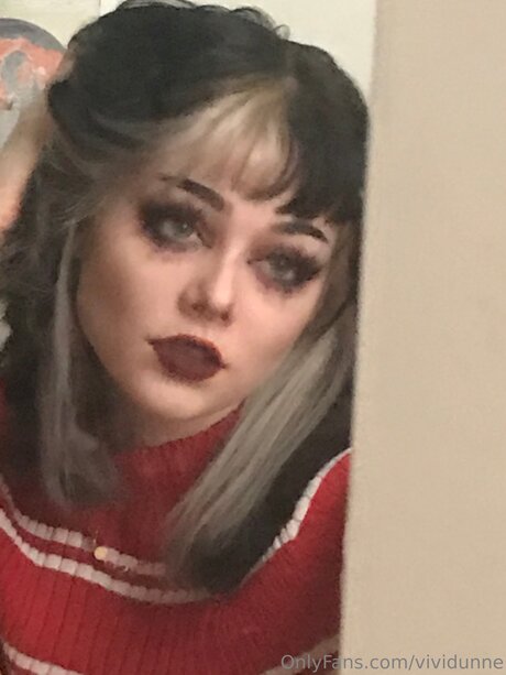 Vividunne pornstar nudes picture
