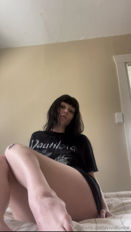 Vividunne erotic pornstar pics