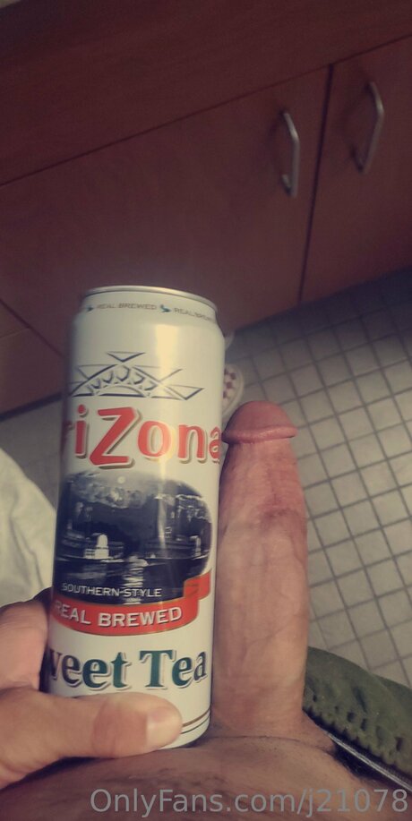 J21078 model top gallery