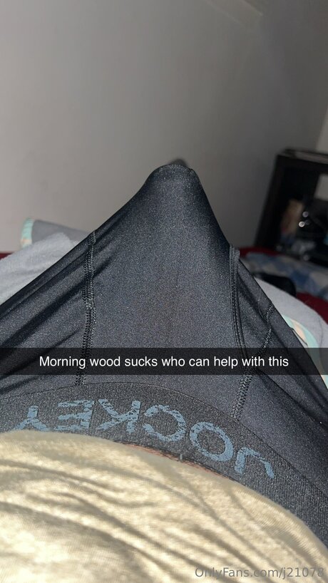 J21078 naked pornstar pictures