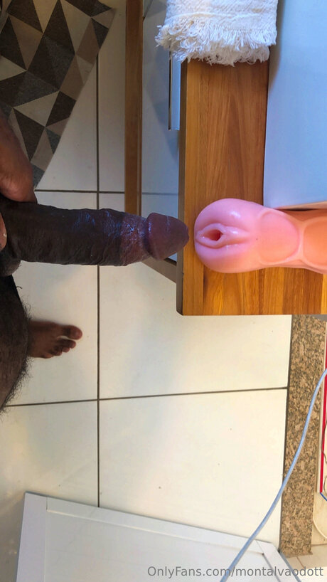 Montalvaodott free model pic