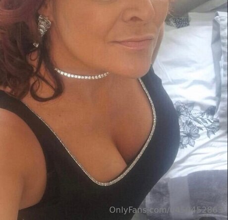 Samwilsonheels star naked pictures