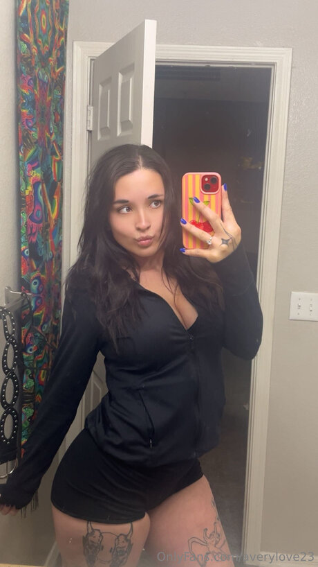 Averylove23 pornographic star images