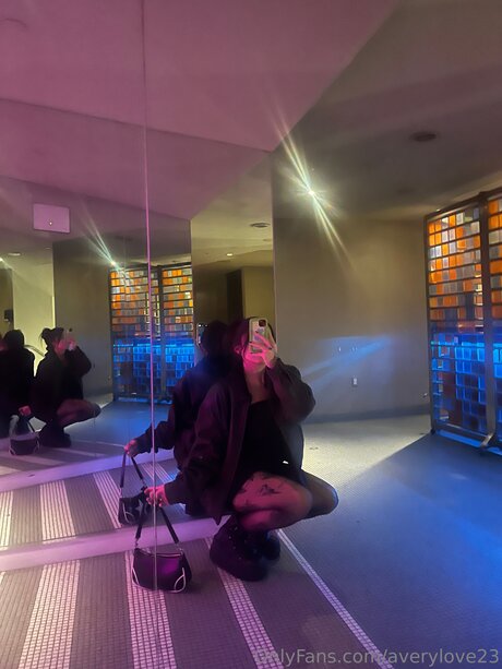 Averylove23 star img