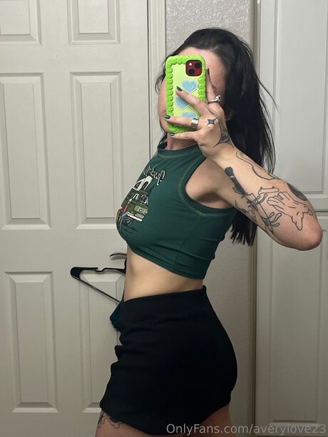 Averylove23 model nice images