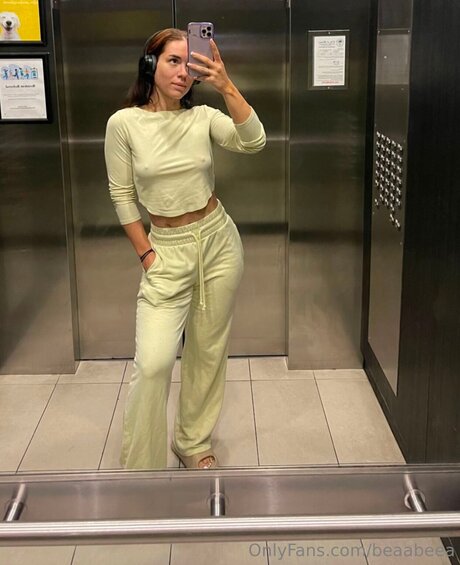 Beaabeea pornstar perfect image