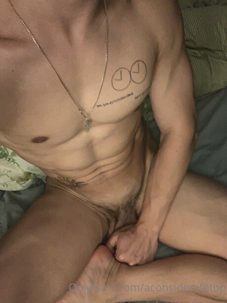 Aconsideratetop sexy actress image