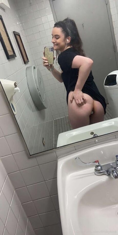 Friskykink model art images