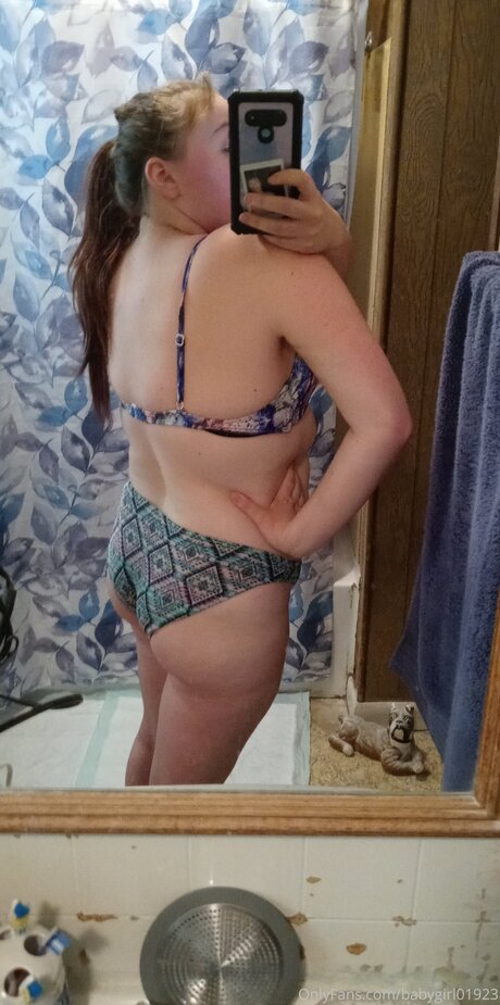 Babygirl01923 pornstar hd img