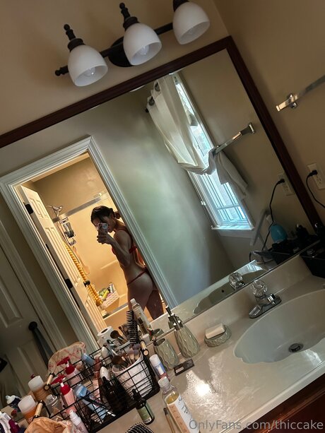 Thiccake nice model pictures