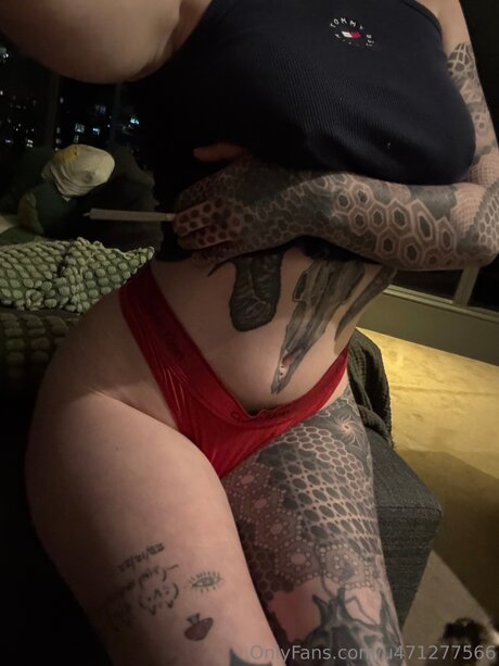 Rose Reality exclusive star photo