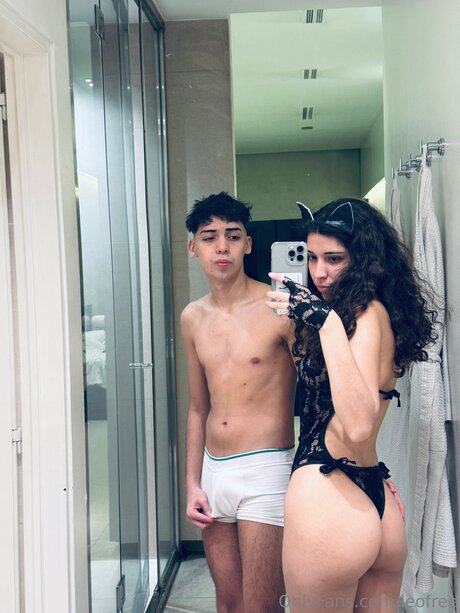 pregnant teacher onlyfans art xxx photo