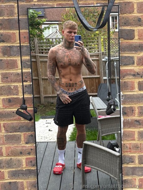 Urtattooedboyf pornstar top picture