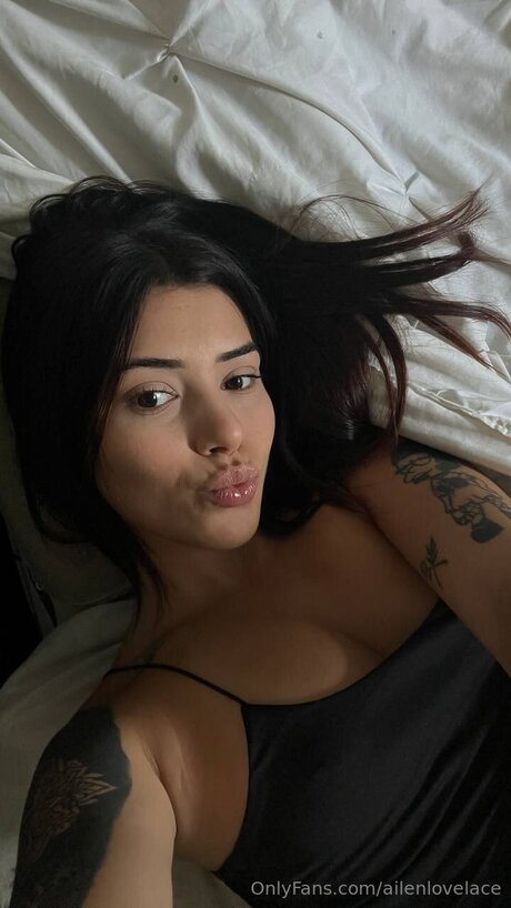 Ailenlovelace erotic model images