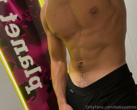 Babypetros top star pics