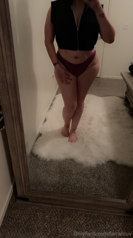 Farrahluv star adult pic