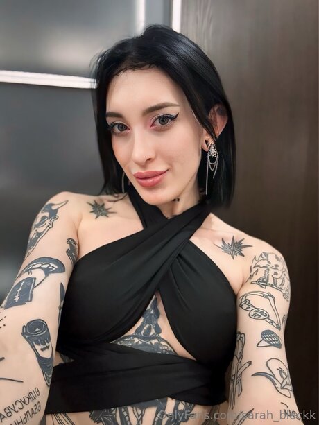 Sarah Blackk art actress pics