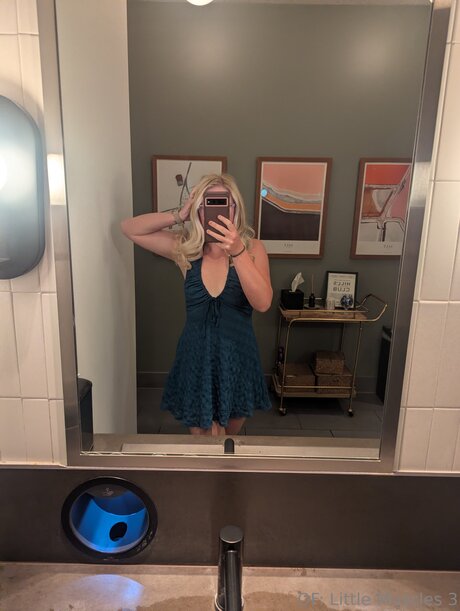 gloryhole princess onlyfans art nude pic