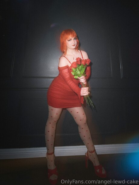 Angel Lewd Cake nude pornstar gallery