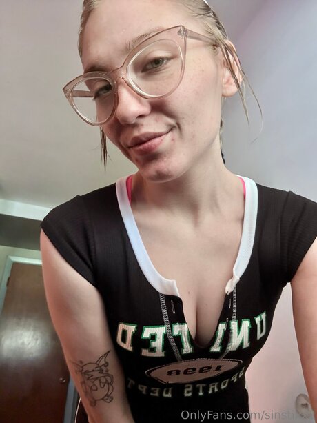 Sinstixx2 model xxx archive