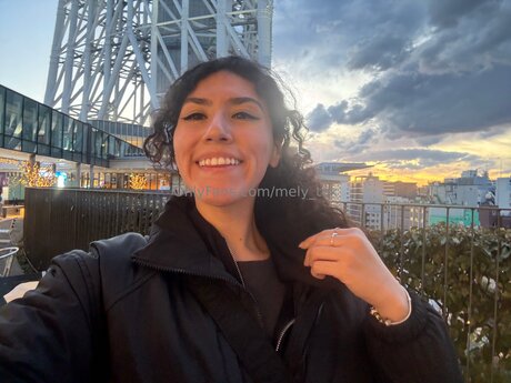 Mely Tok pretty actress images