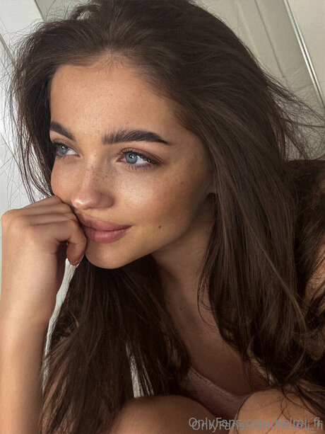 Helmi Fi high quality model img