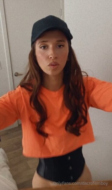 Putimuch exclusive actress photos