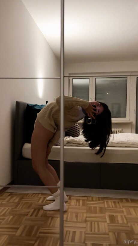 Alpsyyy pornstar sex images
