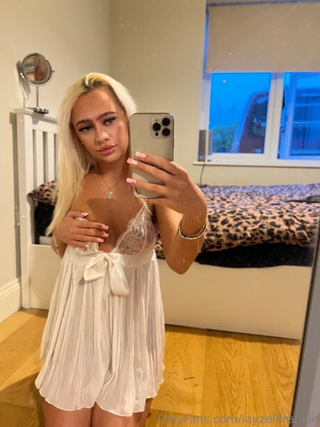 Layzellfrankie pornstar sexy image