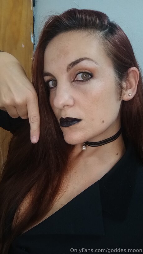 Goddesredmoon pornstar adult photo