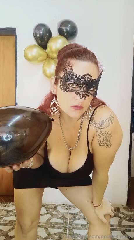 Goddesredmoon model adult images