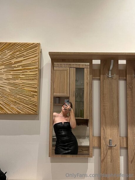 Lanaavis hot pornstar pic