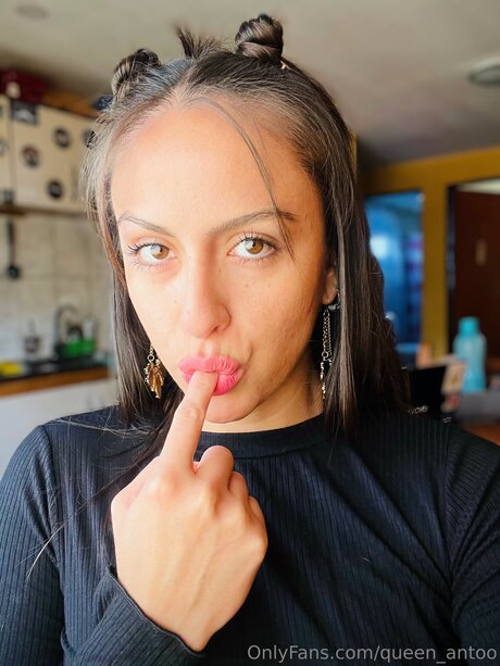 Queen Antoo naked pornstar images