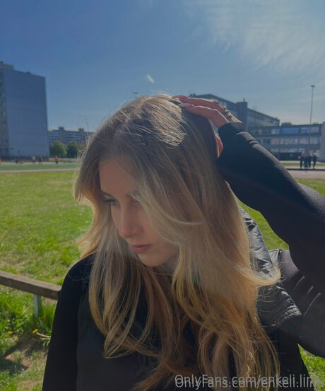 Enkeli Liina pornstar nice pics