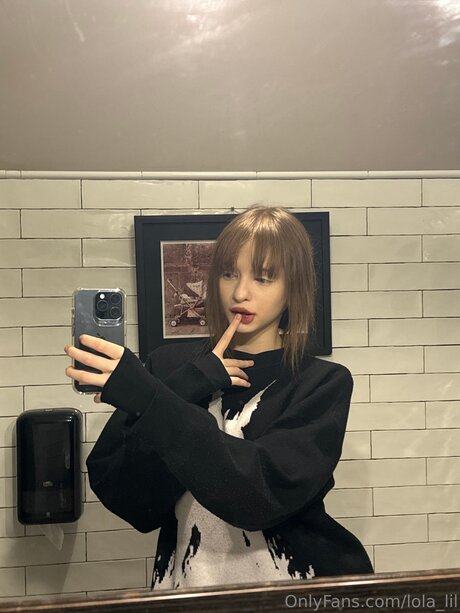 Lola Lil pornstar high quality pics