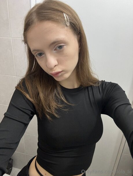 Lola Lil pornstar naked pics