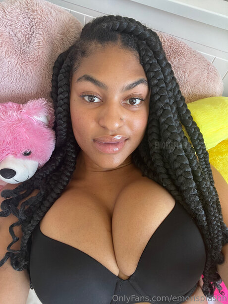 Emorisplashh star xxx img