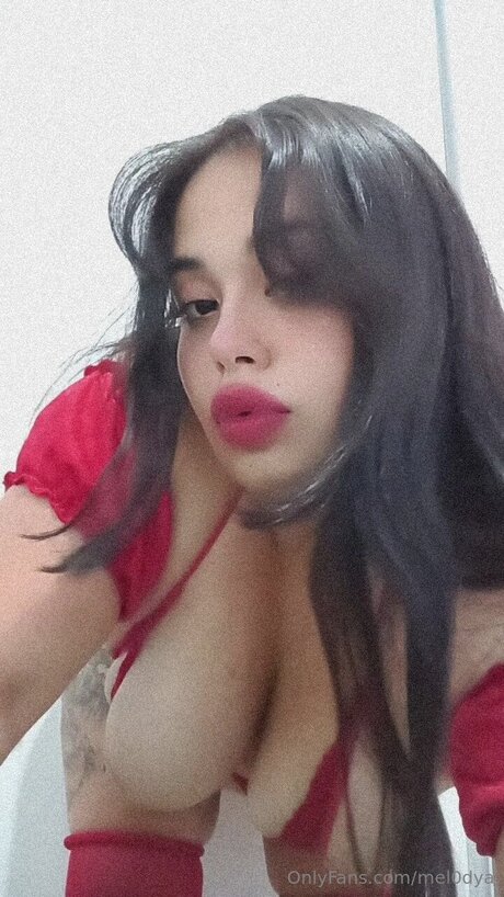 Mel0dya star top photo