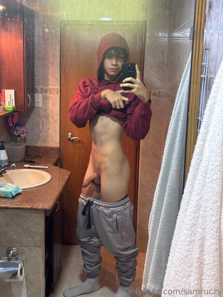 gay young onlyfans sexy naked pictures