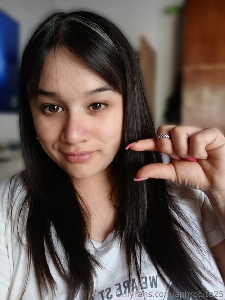 Aphrodite25 top star pictures