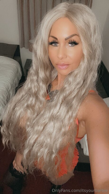 Itsyourbarbie model nudes img