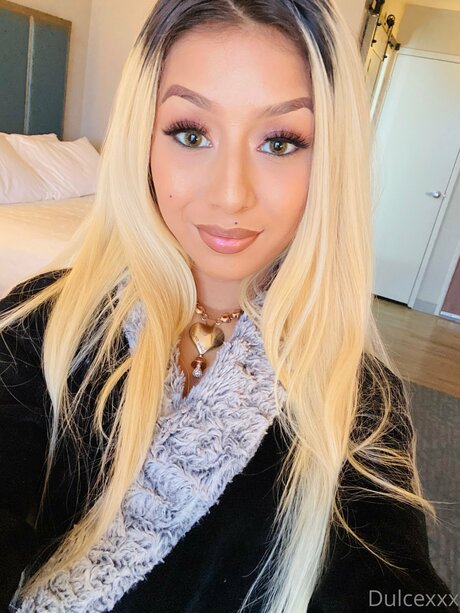 Latinabarbie96 model hot pictures