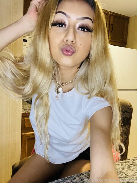 Latinabarbie96 free actress pictures